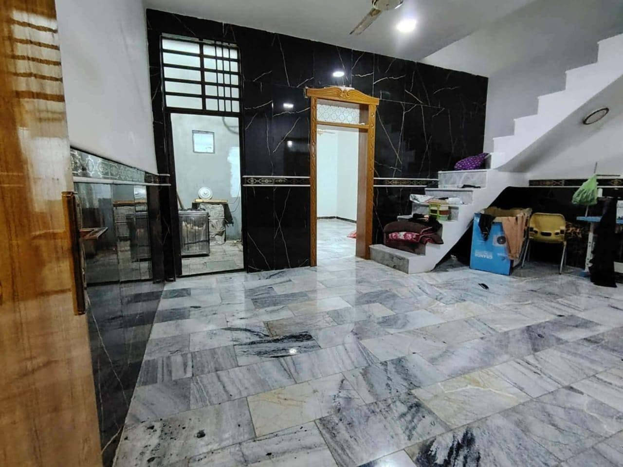 🏡 بيت للبيع بمساحة 100  متر
✨ شغل جناي فوول — كامل من كلشي ومفتاح
📍 العنوان: شارع الصب مقابل قرية الغدير عمود 276 
📄 طابو زراعي 📌 سند 25 + إقرار محكمة
🏠 يحتوي على
: ▪️ غرفة نوم ▪️ صالة  ▪️ مطبخ ▪️ صحيات ▪️ استقبال

💰 السعر: 45 مليون وقابل للتفاوض

📐 متوفرة كافة المساحات: 50م² | 80م² | 100م² | 120م² | 150م² | 200م²

✨ وبأسعار مناسبة 💡 جميع الخدمات متوفرة
📞 للاستفسار والاتصال: ***********
📱 واتساب: ***********
