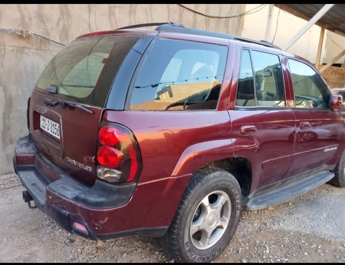 السلام عليكم  للبيع او مراوس 
بلايزر 2006 رقم بغداد بسمي تحويل صبغ حزام
كير جديد تبريد حدادي
مكاني كربلاء  السعر 75
***********
