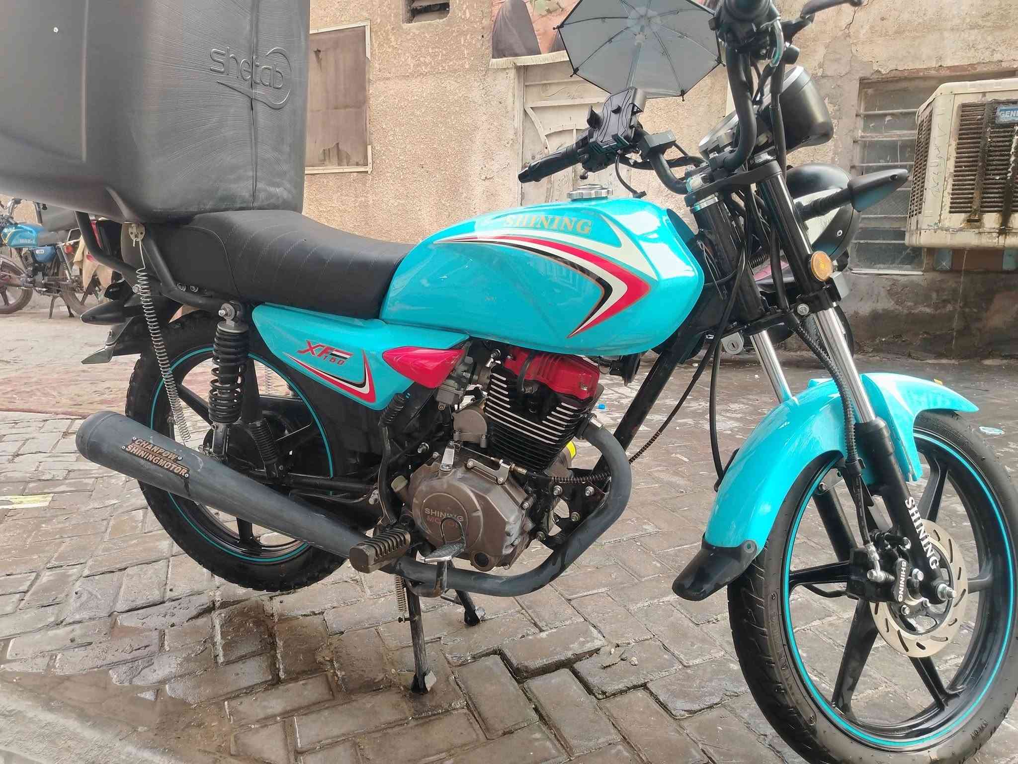 سلام عليكم دراجه أيرانيه شاينك
مديل 2023 جديده الله شاهد برغي ما مفتوف وذا تريد ايفيتر يعجبك اخذه فحص اذا كلك بيه اشي فلوسك راجع
بكاني بغداد مدينه الصدر *********** سعر الدراجه مليون وبيه مجال
