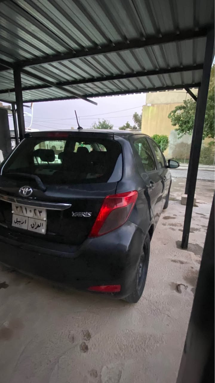 یارس خلیجی مۆدیل ٢٠١٢ گیر تماتیک و چوار جام کارەبا و ئاوینە کارەبا و ABS و ٥ بالیف گیر و مکینە و تەبرید بەشەرت توند و تۆلە بێ مەسرەفە دوو دەرگای لای سایەق سبوغە لەگەل بستەک دۆسەی بەبێ ژۆرێ و بەبێ ئیرباگ پشت و پيشی کەپسە نرخی ٧٩ وەرەقە و ٧٠٠ هەزار غرامەی لەسەرە دوای معالە دەگەرینمەوە شوین هەولێر *********** أربيل, العراق
