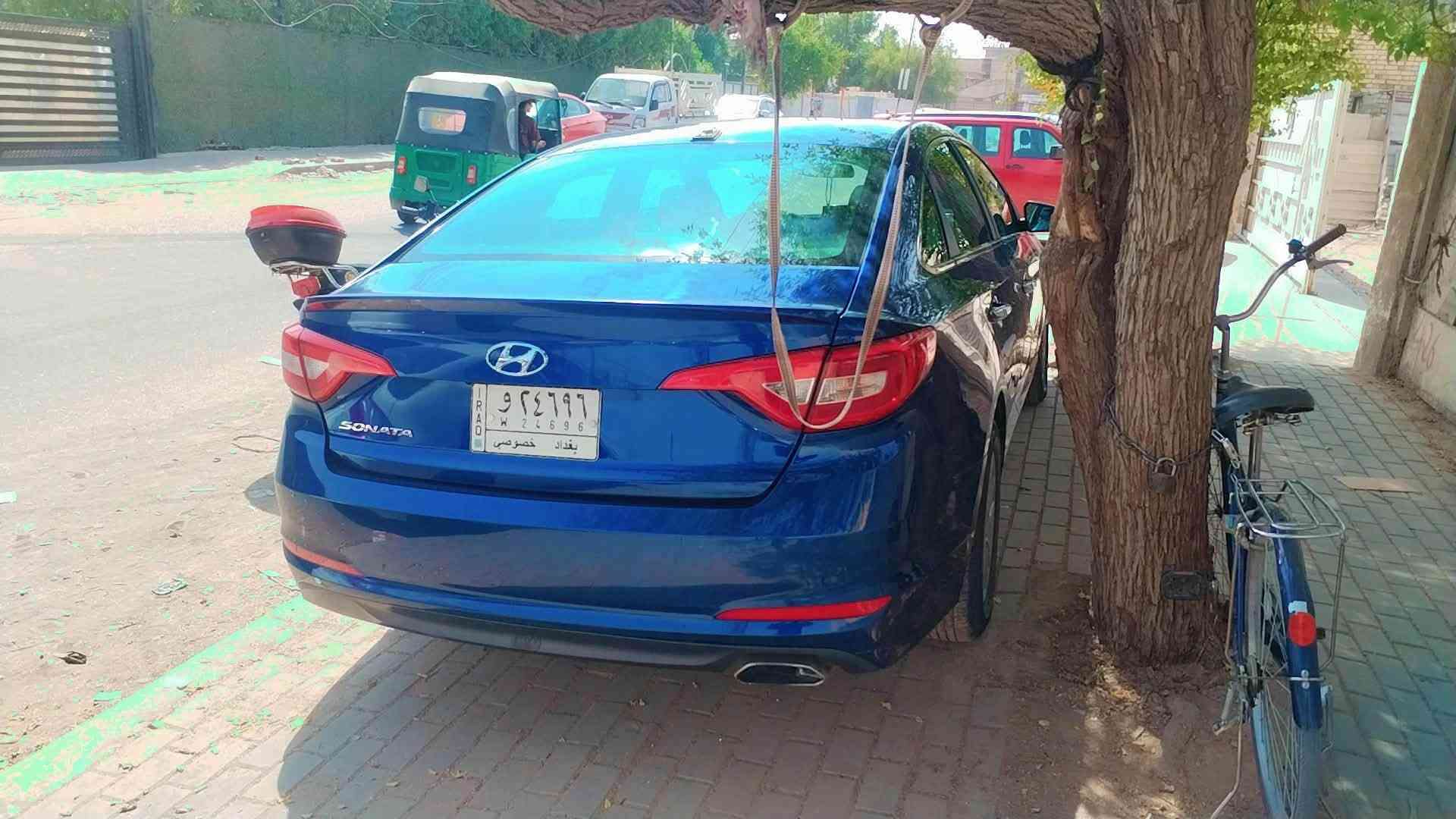 سوناتا ٢٠١٥ امريكي 
رقم بغداد بأسمي 
ماشيه ١١٥ او اقل سياره على ايدي صارله
محرك كير خير من الله (مكينة مفتوحة ) بس مكفول من المشاكل او شي آخر شرط الفحص 
وضعيات قيادة تحكمات وباقي مواصفاته معروفة 
حادثه كما موضح بلصور فقط بنيد بدون اي دواخل
تخم تاير جديد صدر نضيف باتري جديد 
منظومة تبريد كلهة جديدة 

السعر ١١٥ وبي مجال للطيبين 
وكلشي اكو ب سوك وهاي سيارة نضيفة 
مكاني بغداد ابودشير 
مكلف بلنشر هذا رقم راعيهة
***********

نص مكتوب في الصور:
- INSURANCE AUTO AUCTIONS - IAAI.COM - 000-15717703