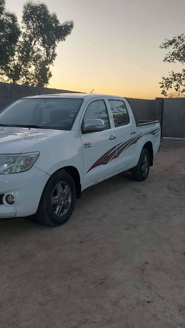للبيع موديل 14 رقم بابل السياره جاهزه بدون اي نقص مكينه مامفتوحه كير عادي شاصي 19 فقط بيها جاملغ مبدل حدادية جديده تبريد ثلج السياره خير من الله ماتصرف عليها فلس للعلم مكلف بالنشر يرجى الاتصال على صاحب السيارة ‏‪***********‬‏/// ‏‪***********

