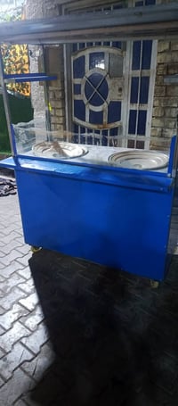 عربانه لبلبي وباكله جديده وياها جدرين وبريمزين ومنضم وأنصاره كامله بس ...
