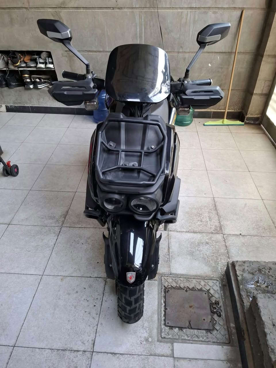 سلام عليكم دراجه أباتشي للبيع شحن
دراجه كامله مكمله اي نقص ما بيها مكفوله من تاير للتاير 
٦ بطاريات مسطره اشاير دبل اشاره كهربائيات كامله كلشي شغال ضمانك تمشي بيها ٧٥ كيلو ايشي بيها اني اتحمل مسؤوليه بطاريات مختومه ونلي الاصليه مكاني بغداد حي الجهاد الحمدانيه سعرها ب٩٠٠ وبيها مجال الرقم ***********@إشارة_الجميع
