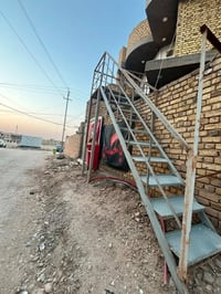 درج ١٧ بايه • استراحة • عرض كل بايه ثلث شبر
