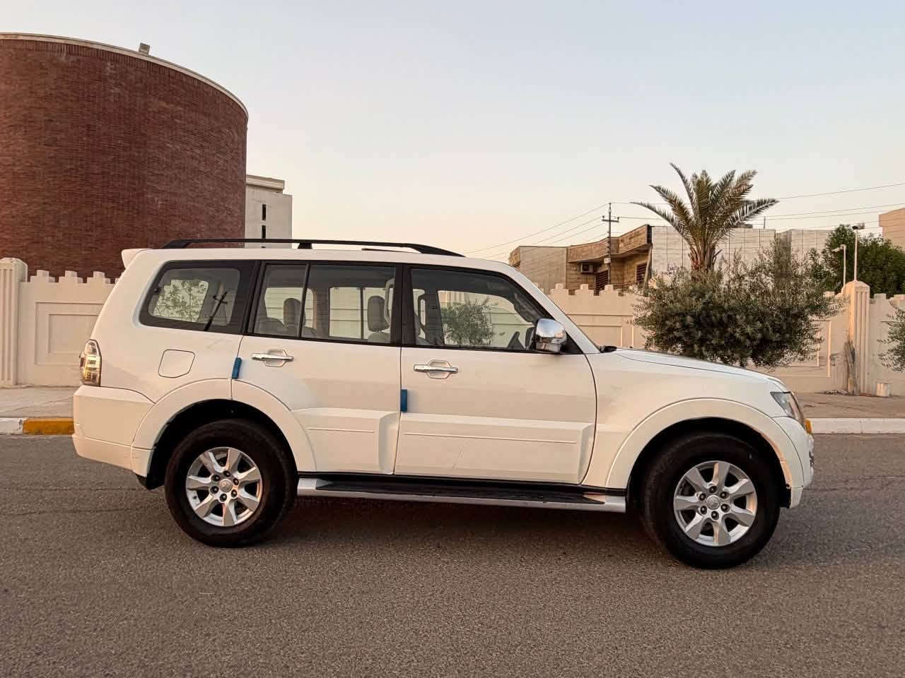 باجيرو 2018 خليجي
ماشية 167000 Km
فتحة سقف 
مري شفط  
فورويل 
تحكمات
حساسات 
شاشة
كاميرا 
7راكب 
صبغ ثلاث قطع امامي اثر شخوط بشرط بدون دواخل 
3قطع تبريد 
محرك 6 سلندر مفتوح معمر دراجة اولى 
السعر 148
‭***********‬
 *********** واتساب 
اربيل عنكاوا

