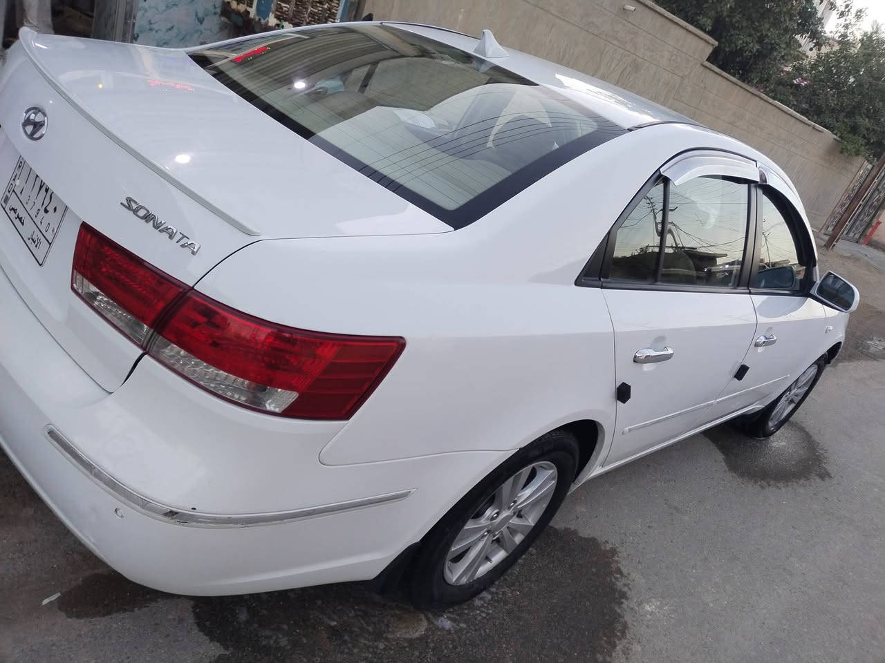 سوناتا خليجي موديل 2009 مكفوله من الصبغ والبارد محرك 2000 رقم انبار جاهزه كير ومحرك وصدر ماشيه 142 الف مكانه هيت السعر 115 بيه مجال استفسار خاص او علرقم واتساب ***********
