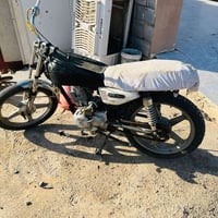 للبيع سعر 100 قفل بيها عطل بسيط مكاني الخالص07767239660