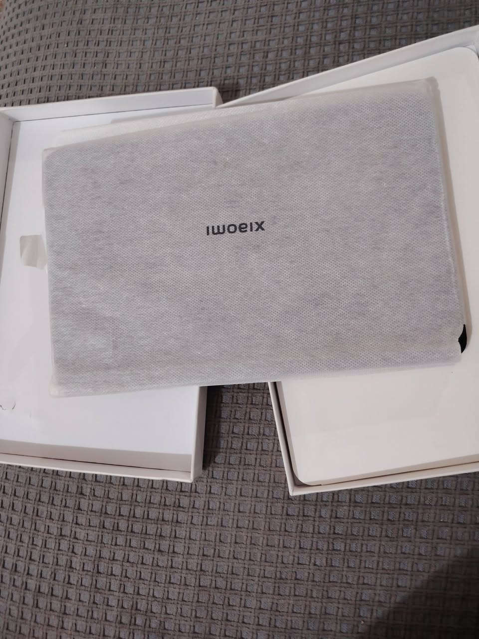 ⌨️ كيبورد Xiaomi Pad 6 للبيع
📱 مناسب لـ Xiaomi Pad 6
✅ يشتغل بصورة طبيعية
🟡 بي شخط واحد، غيرها حالته زينة
💰 السعر: 50 ألف
🤝 قابل للتفاوض البسيط
🚚 توصيل لجميع محافظات العراق 🇮🇶
📞 ***********
