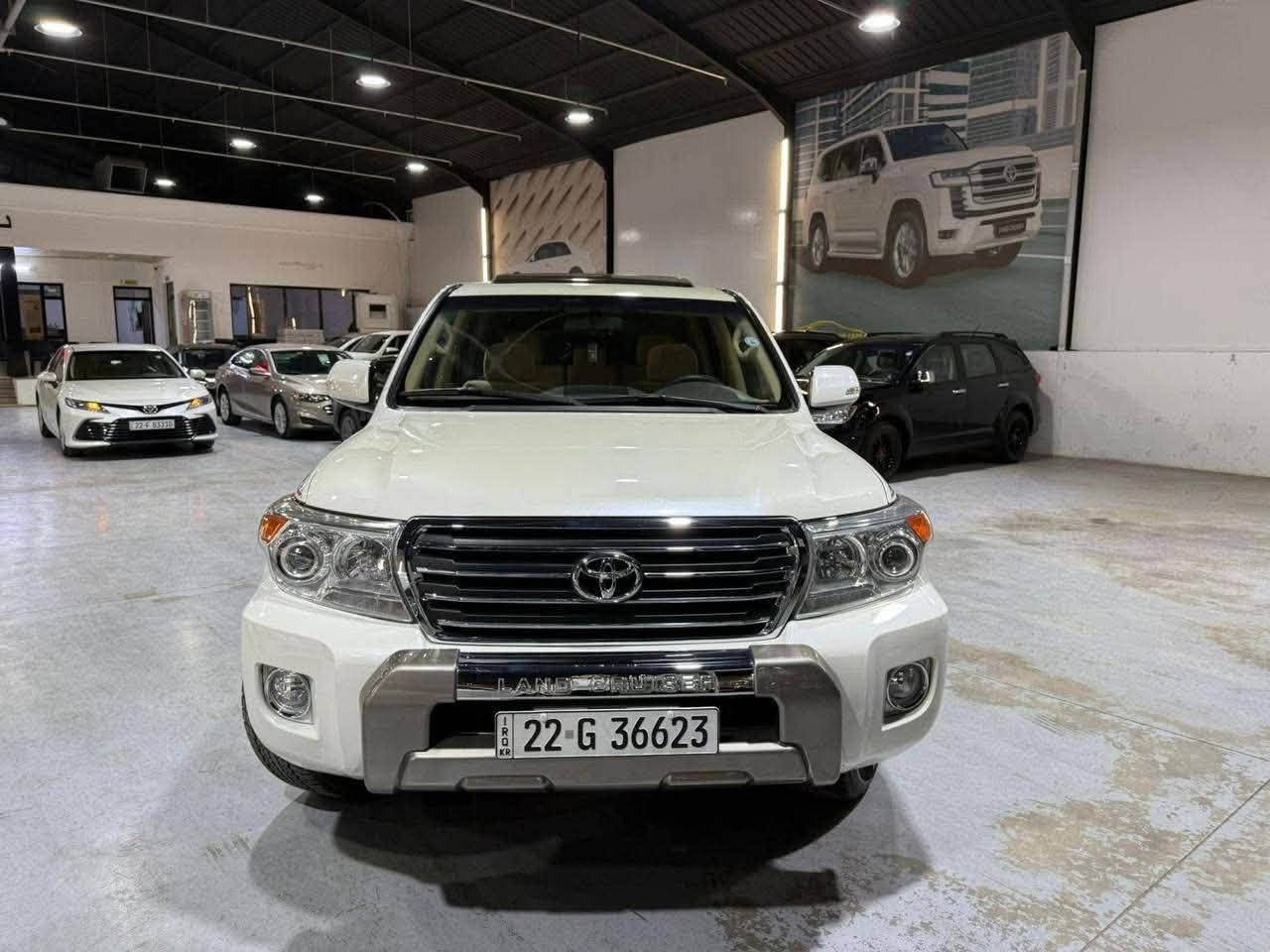 سلام عليكم البيع و مراس حسب القناعة
موديل ٢٠١٤

السيارة  بس سندوق سبغ ٣ مكان بي بارد

السياره احله من الصور بالحقيقه 

فول مواصفات 1/1 💯 
٢٨٠ الف ماشي

1- فتحة 

2- بصمة 

3- محرك وكير كفالة 

4- حساس خلفي وامامي

5- ثلاجة 

6- كراسي كهرباء

7- تشغيل عن بعد 

8- شاشات عرض

9-كامرات 2 دوارة

10- 8  ايرباك 

11-دفع رباعي 

12- رقم اربيل بأسمي 

13   ٦ سلندر  سرت ما مفتوح 

حجم المحرك: 6 سلندر 4000 ✅     

عنوان أربيل مةدينة معارض 

معرض نجوم البصرة 

السعر (310) ورقة مجال

للإستفسار الاتصال ع الارقام التالية 📲📲

‏ ( *********** ) اسیا

*********** واتساب

*********** واتساب
