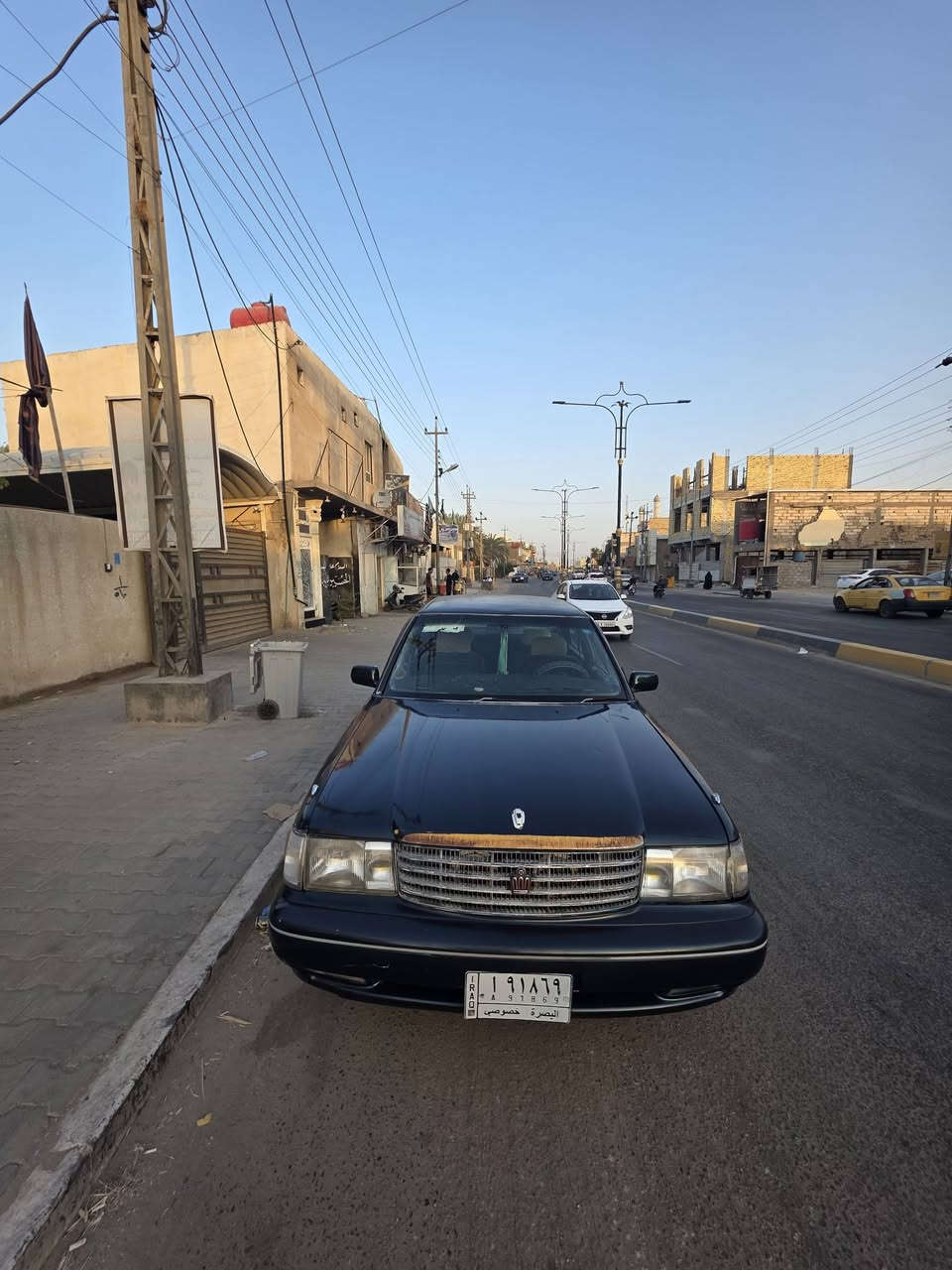 ✨ إعلان بيع سيارة ✨
🚗 تويوتا أرنب موديل 1993 للبيع 🚗
​📋 المواصفات والتفاصيل:
​🚘 النوع والموديل: تويوتا (أرنب) - موديل 1993
​🎨 اللون: جنازي (فيلي / رصاصي)
​⚙️ الحالة العامة: مكفولة وبحالة ممتازة (شرط الفحص)
​📄 الأوراق والملكية: السنوية باسمي (تحويل أو وكالة مضمونة)
​📍 الموقع:
​البصرة - أبي الخصيب (نهر خوز)
​💵 السعر:
​50 ورقة ($5,000) وبي مجال للشراي
​📞 للتواصل والاستفسار:
​الاتصال على الرقم: ***********
