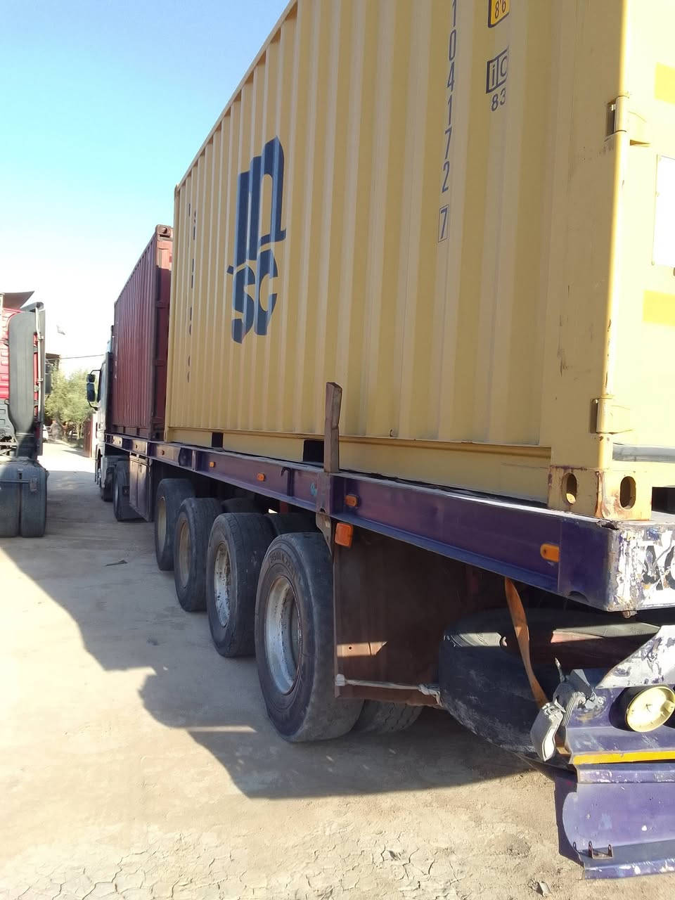 عربانة حدادية للبيع شاصي 16 دناگير 14 صيني 4 محور طول 1360 السعر 120 وبيها مجال الاستفسار ***********
