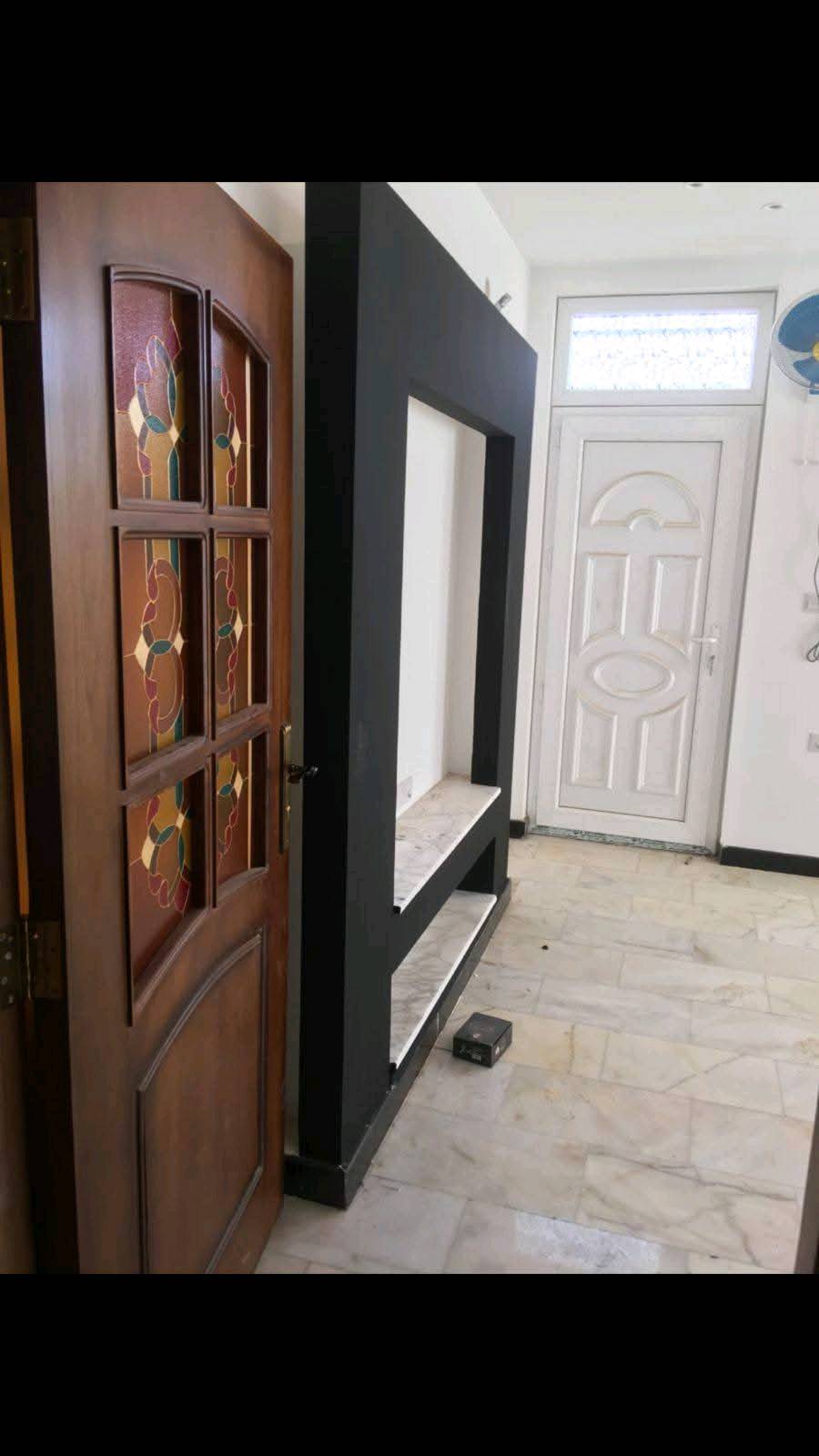 سلام عليكم بيت للايجار 100متر قرب مول الحياه اربعه غرفه نوم وصاله ومطبخ وخدمات سعر الايجار مليون 
للتواصل واتساب 
 ك***********