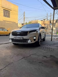 سورنتو موديل 2020 خليجي فول للخير  فتحة السقف خمس كامرات كشن حار بارد ...
