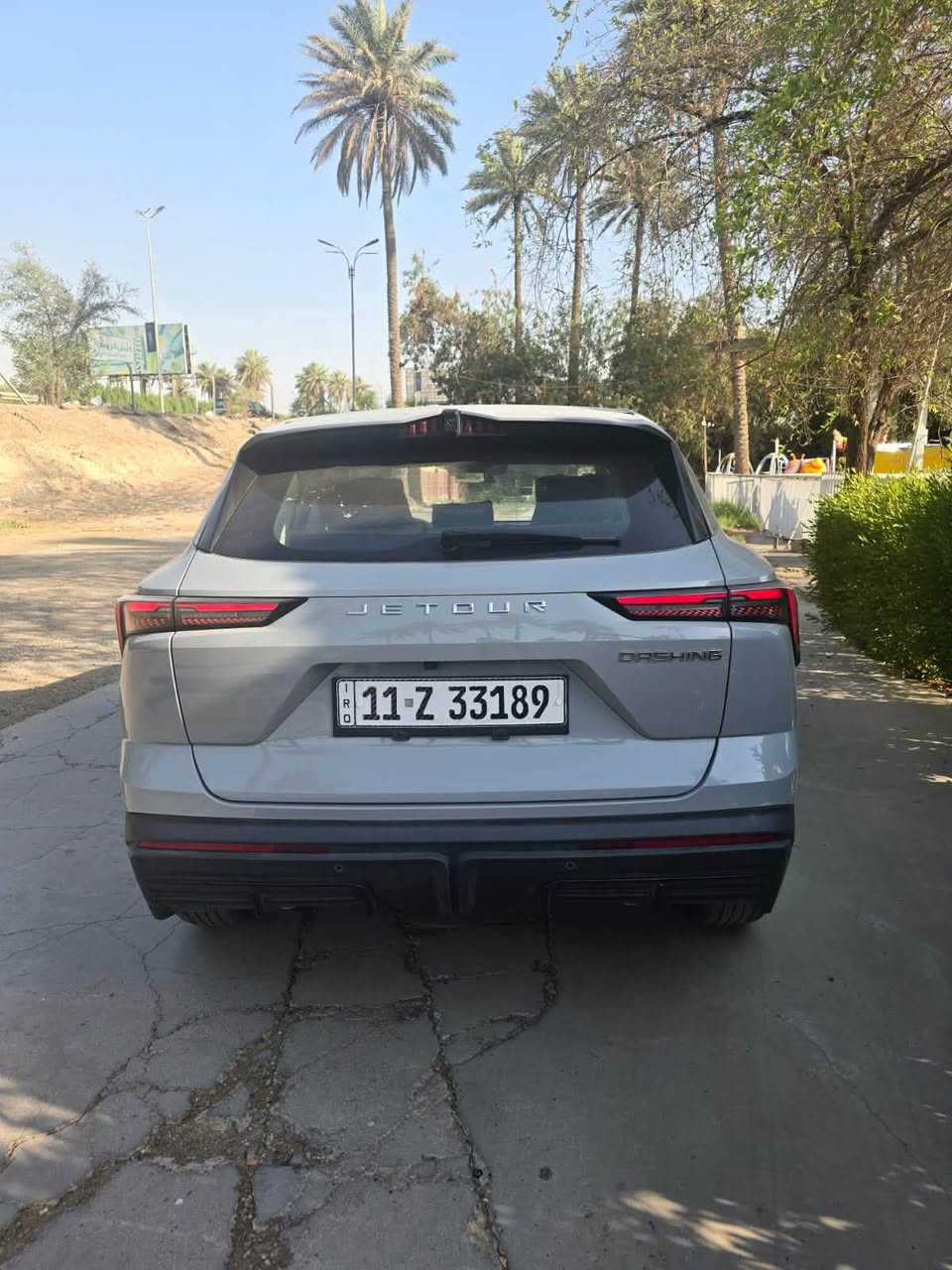 جيتور دايشنك فئة كومفرت
موديل ٢٠٢٦ ماشية ١٨ الف فقط جديدة السياره بيها رصعة بالباب كلش صغيره وسونار موجود 

العنوان بغداد حي الاعلام قرب شركة الببسي ***********
