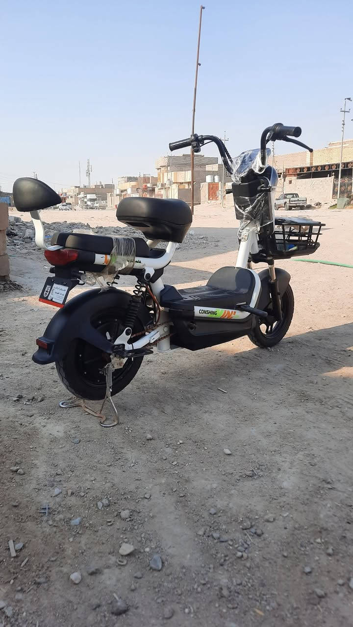 السلام عليكم دراجه شحن للبيع ما عاوزها اي شيء دراجه حيل نظيفه كهربائيات كلها شغاله من الطول للطول ماشيه 88 موديل 24 مكان بصره الزبير الدراجه سعرها 250 وبيها مجال واللي اريده خليه يتصل بهذا الرقم على الواتساب واذا عندك مراوس نظيف عادي اراوس ماكو اي اشكال***********
