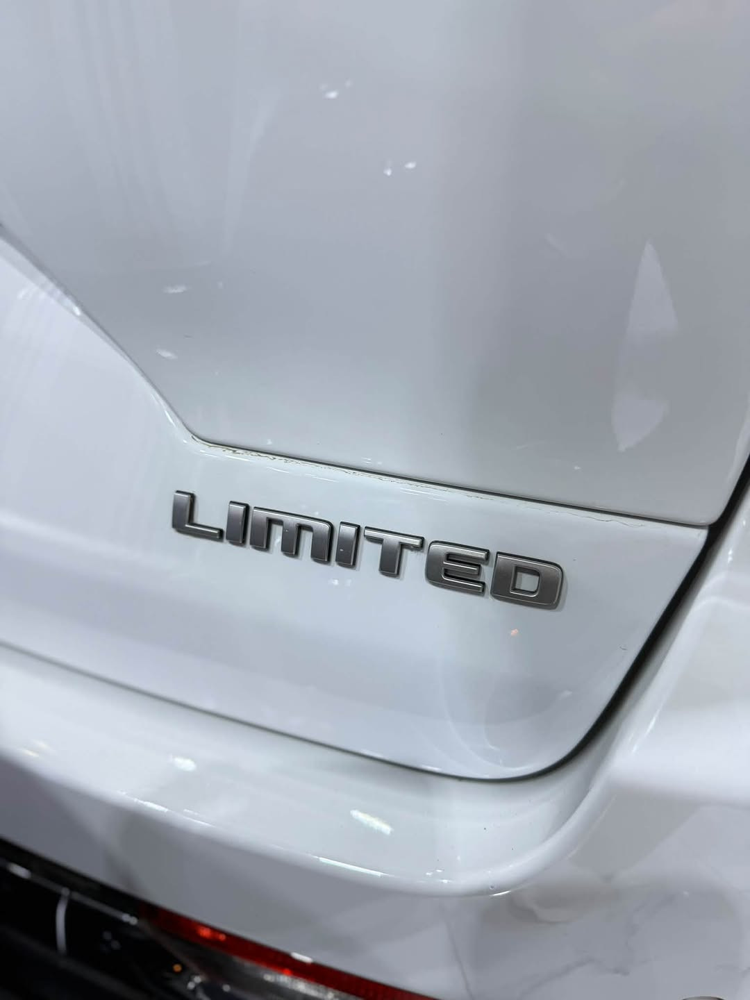 🔥 شركة الخليج لتجارة السيارات 🔥

🚙 جيب 2024 | LIMITED PLUS 👑

✨ رقم بغداد — تحويل 
✨ السيارة جاهزة
✨ ماشية 22 ألف كم
✨ كفالة عامة
✨ داخل بيجي. جلد 
✨ معروضة داخل صالات شركة الخليج

📍 البصرة – معارض القبلة قرب مجسر القبلة

📞 ***********

🤝 لأي استفسار بخدمتكم
❤️ حياكم الله ونورتونا
