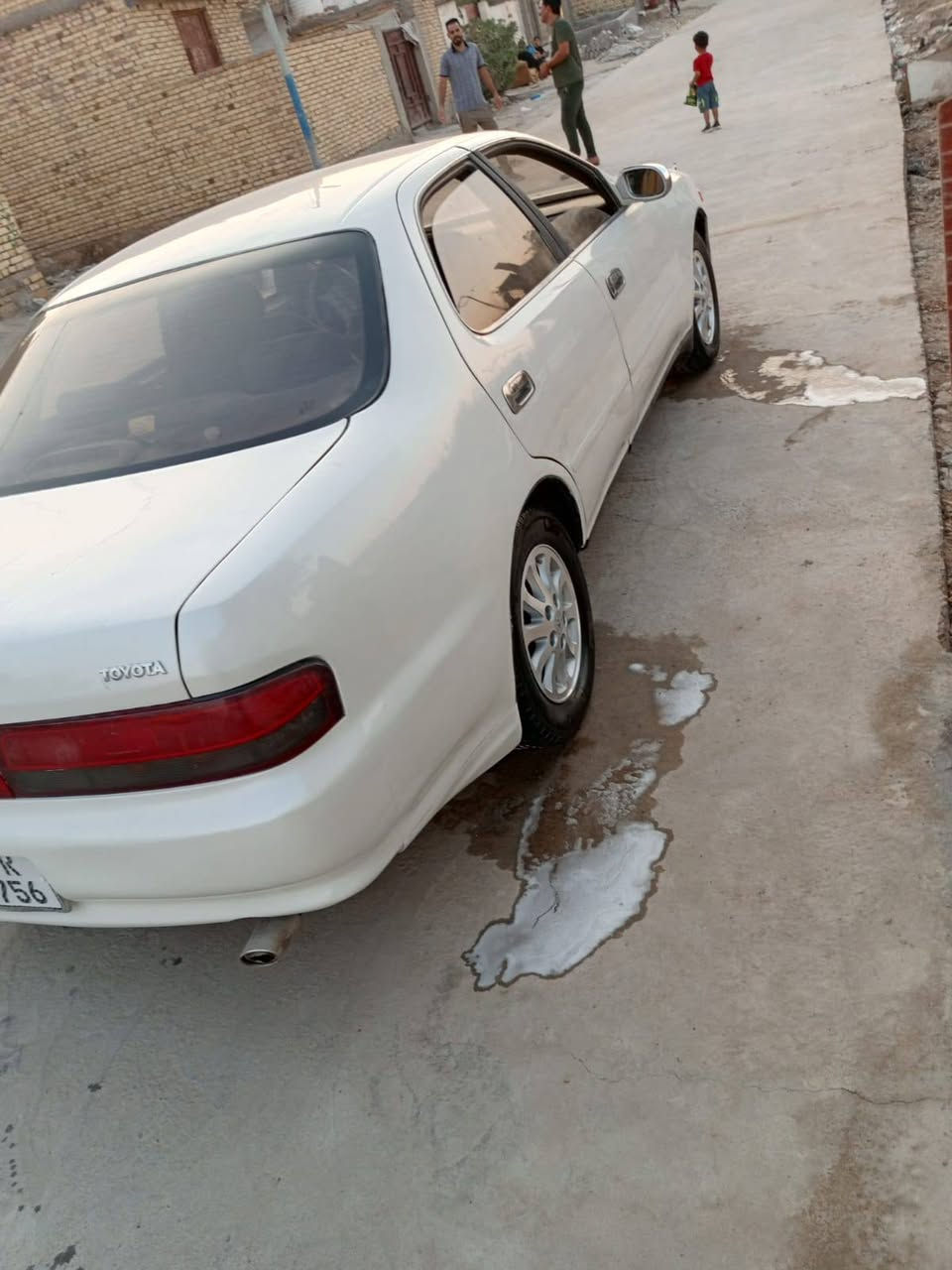 لا توجد تفاصيل

نص مكتوب في الصور:
- كريسته للبيع مكينه وكير خير من الله حداديه حلوه تخم تاير سعره 50 ***********