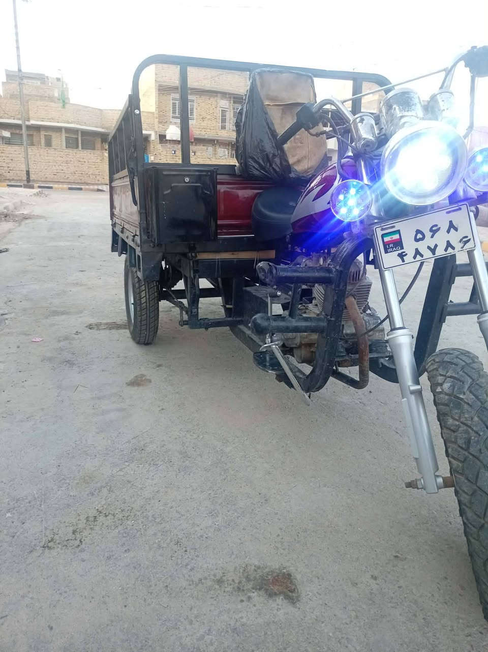 السلام عليكم
ستوته امتيار للبيع 
جهازه تخم تاير كهربائيات كله شغال سلف هندر شغال 
اوراق بسمي اصولي 
مكاني المجر الكبير 
***********
