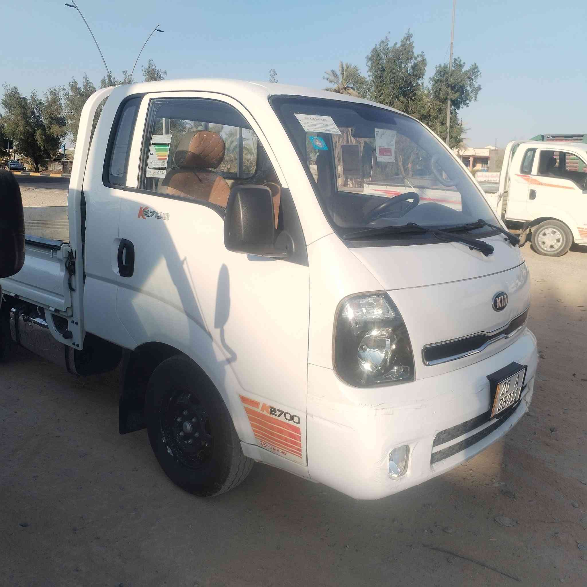 ٢٠١٤ مفوله فقط باب سايق بي صبغ والباقي كفاله عامه سعر ٩٠ سياره تبريد ثلج مكاني ديالئ ***********
