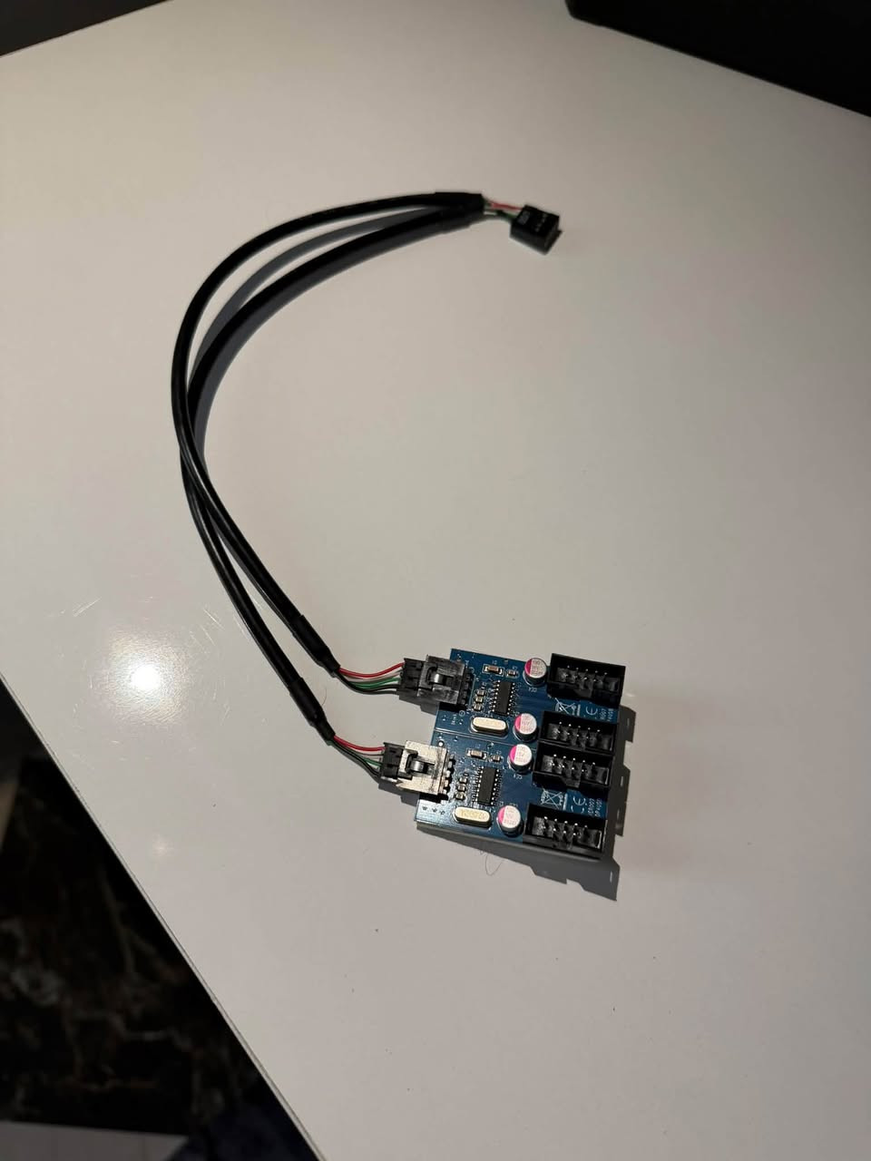 كيس ابيض • مراوح ليان لي • توصيلة USB