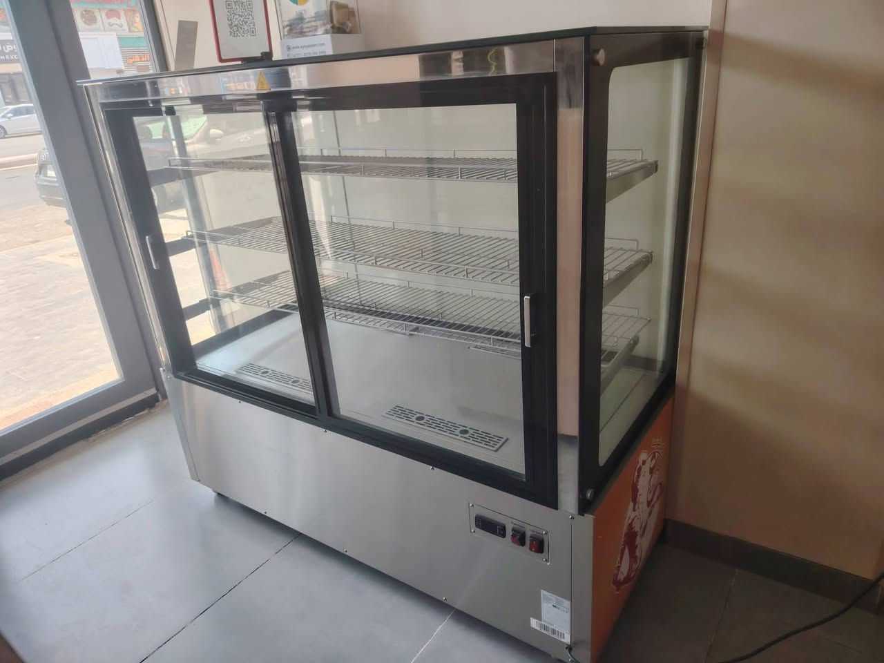 حمايات زجاجية • ٢ حبات • متر ونص