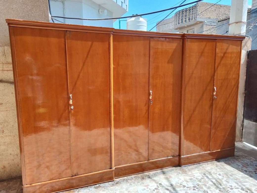 اعلان 🇮🇶كنتور 6باب طابق وربع تزكام درجه اولى چتف جاوي السعر 275+بوفيات العدد 2 السعر الوحده 150تزكام درجه اولى وبيهن مجال ويوجد توصيل داخل النجف الشراي يتصل على الرقم *********** بيع سريع فقط شراي يتصل اسوالف ماريد على باب الله احنه النجف, العراق
