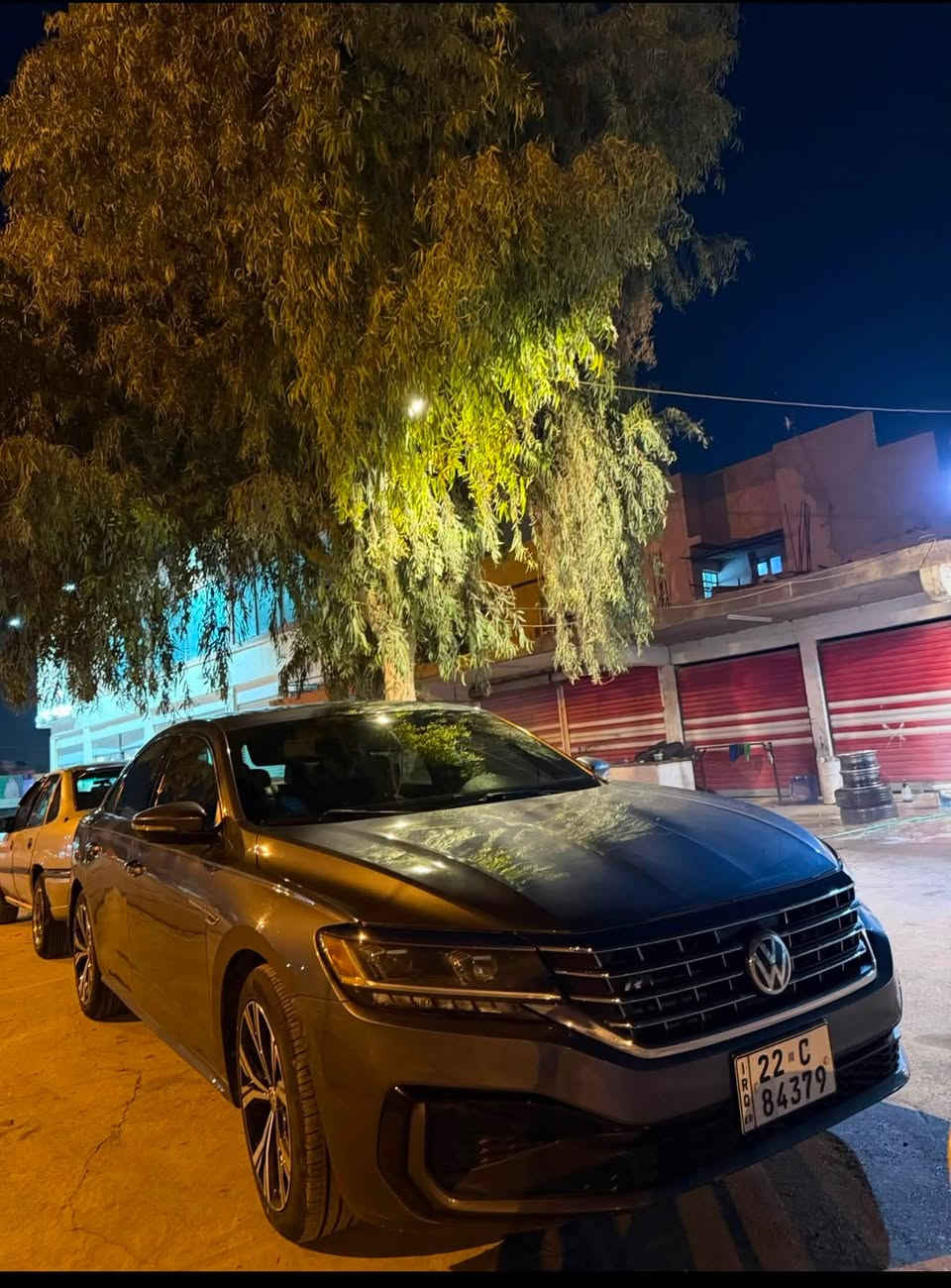 باسات R-Line 2021 فول مواصفات
ماشية: 54 
رقم اربيل شرط التحويل 
سياره جديده على وضع الشركه 
البجم كبس 
الضرر بين الباب الخلفي والجاملغ 
أيرباك برده فقط 
للاستفسار واتس اب او خاص 
***********
