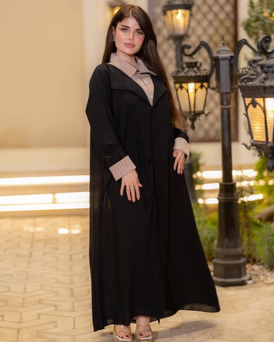 #موديل ڪويتي فصال جامعي😍
🎗️يتڪون من قميص متصل بالبشت مع دكم من الامام✨الأقماش جرجيت ڪوري الأصلي💯
📇#قميص
🎗️قياساتـه :- من وزن 50 الى وزن 115 🎨🎨 الألوان :-←أبيض
←أسود
←شانيل
