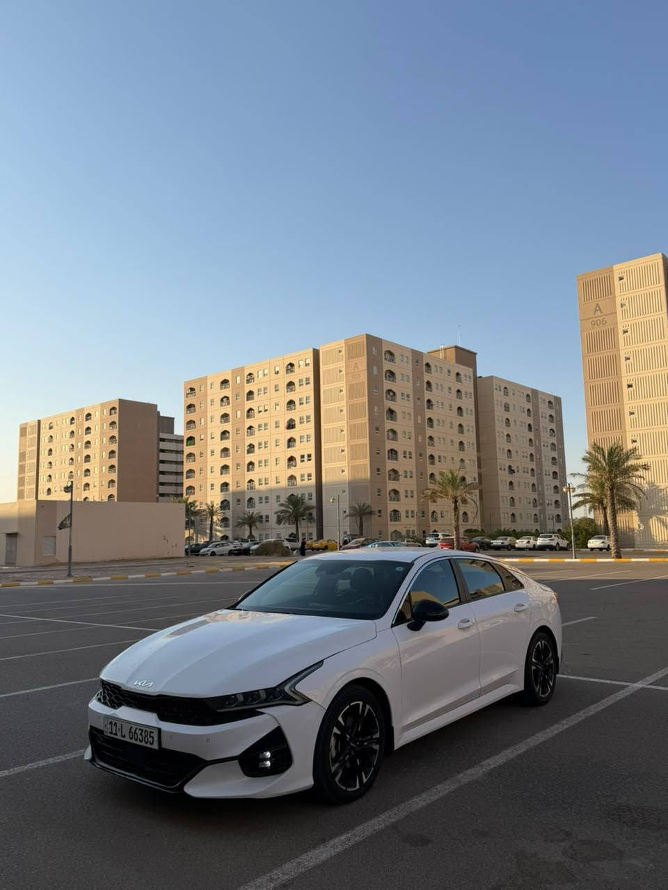 السلام عليكم KIA K5 2024 فول عدا البانوراما بنيد صبغ وايرباك دركه راجع سستم ماشيه41000الف بدون شواصي بدون لغود السياره ليبل واحد مامبدل بيها شي رقم بغداد بأسمي 
محرك 1.6 تيربو 
السعر 175 وبيها مجال 
للأستفسار 
*********** 
مكاني بغداد

نص مكتوب في الصور:
- iQ CARS
- 38601934