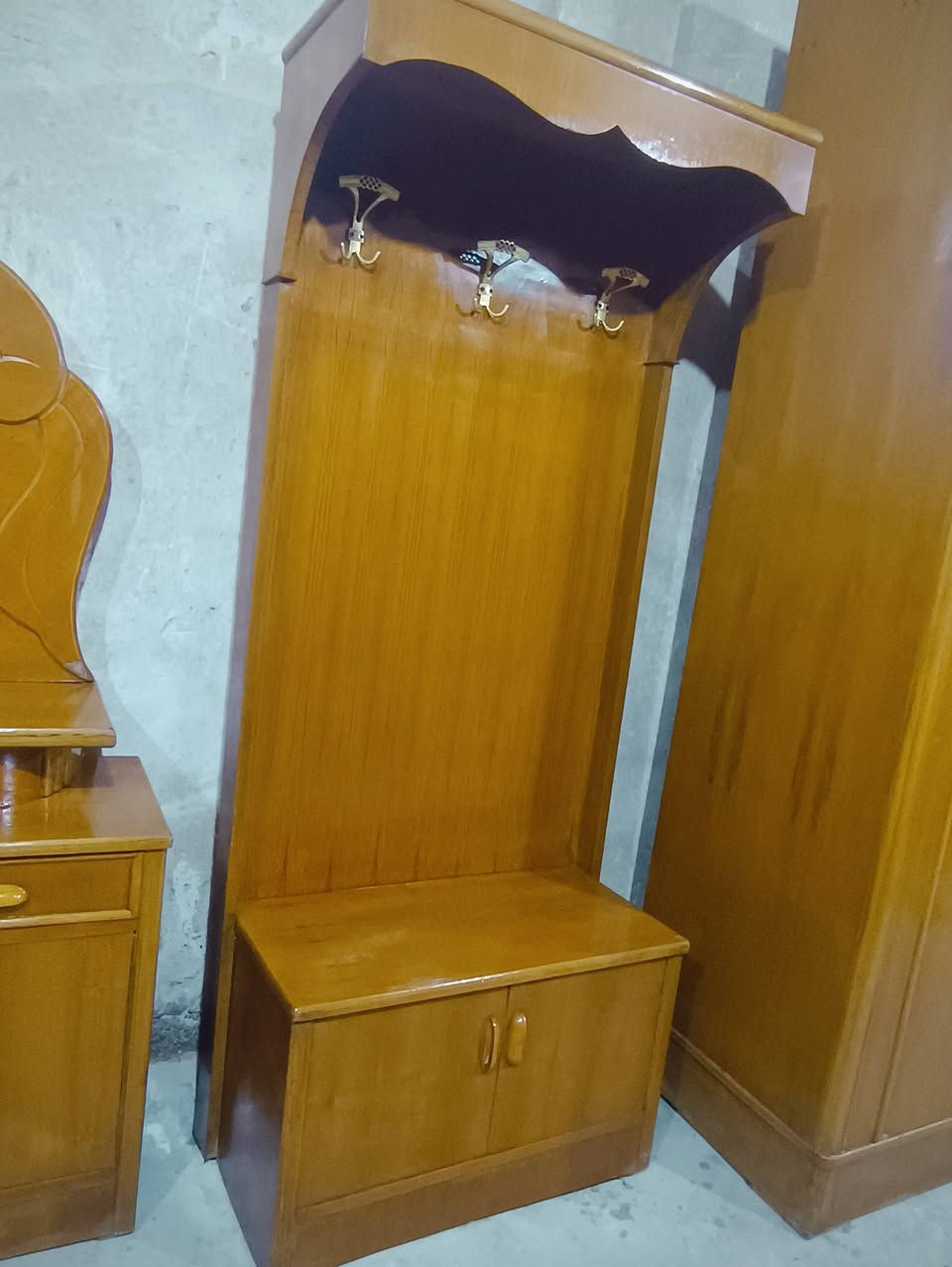 غرفه تسكام شخط مابيها انضف الصوره السعر 750عنوان حله شارع 80لتواصل ***********
