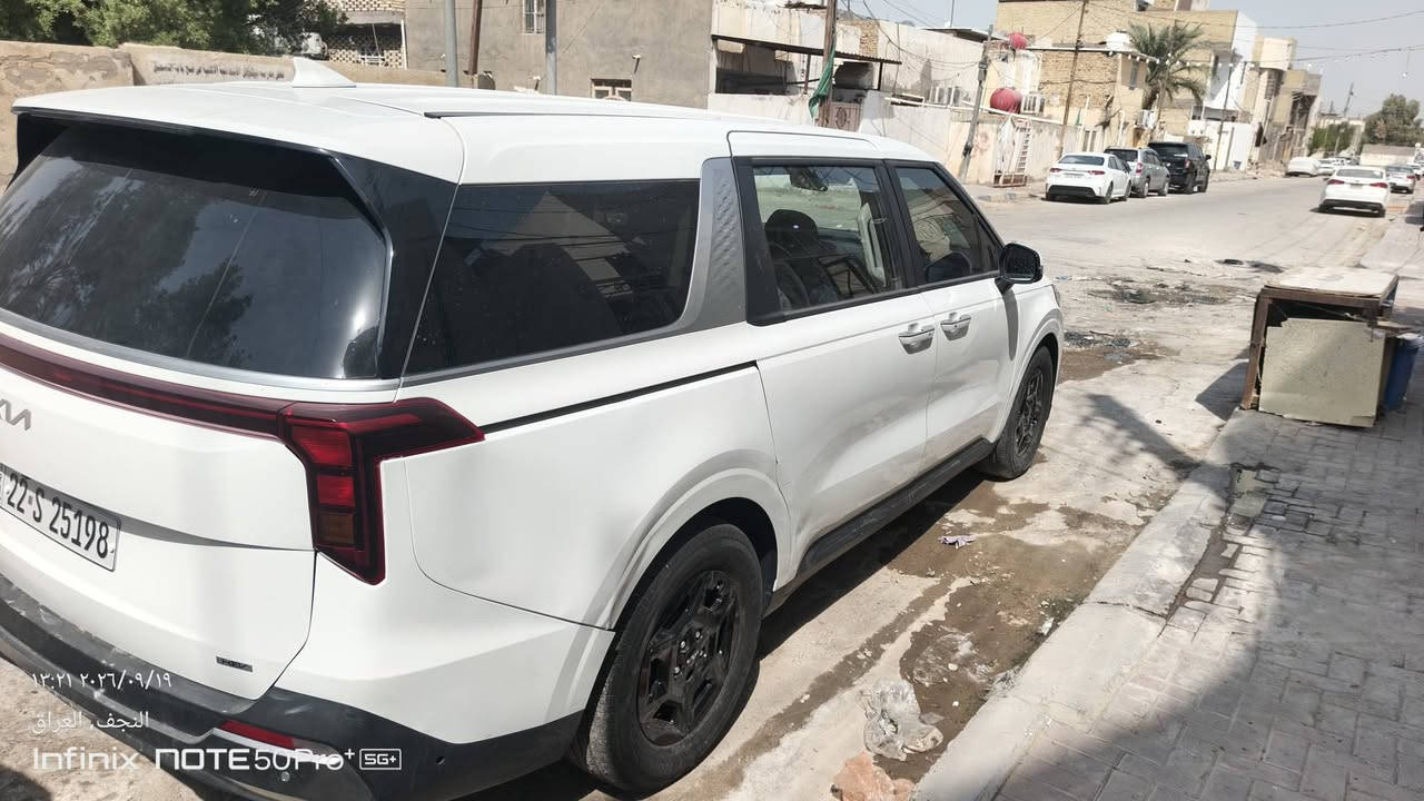 السلام عليكم
سياره كيا كرنفال شكل جديد 
نص فول بيبان كهرباء 
ماشيه ١٥ الف كيلو 
حادثها قبق جنطه وجاملغ 
السعر ٢٨٥ وبيها مجال 
***********
مكاني نجف

نص مكتوب في الصور:
- ١٣:٢٣ ٢٠٢٦/٠٩/١٩
- النجف, العراق
- Infinix NOTE 50 Pro+ 5G
- ١٣:٢١ ٢٠٢٦/٠٩/١٩
- Infinix NOTE 50 Pro+ 5G+
- ٢٢ ٠٤:٣٢ ٢٠٢٦/٠٩/١٩