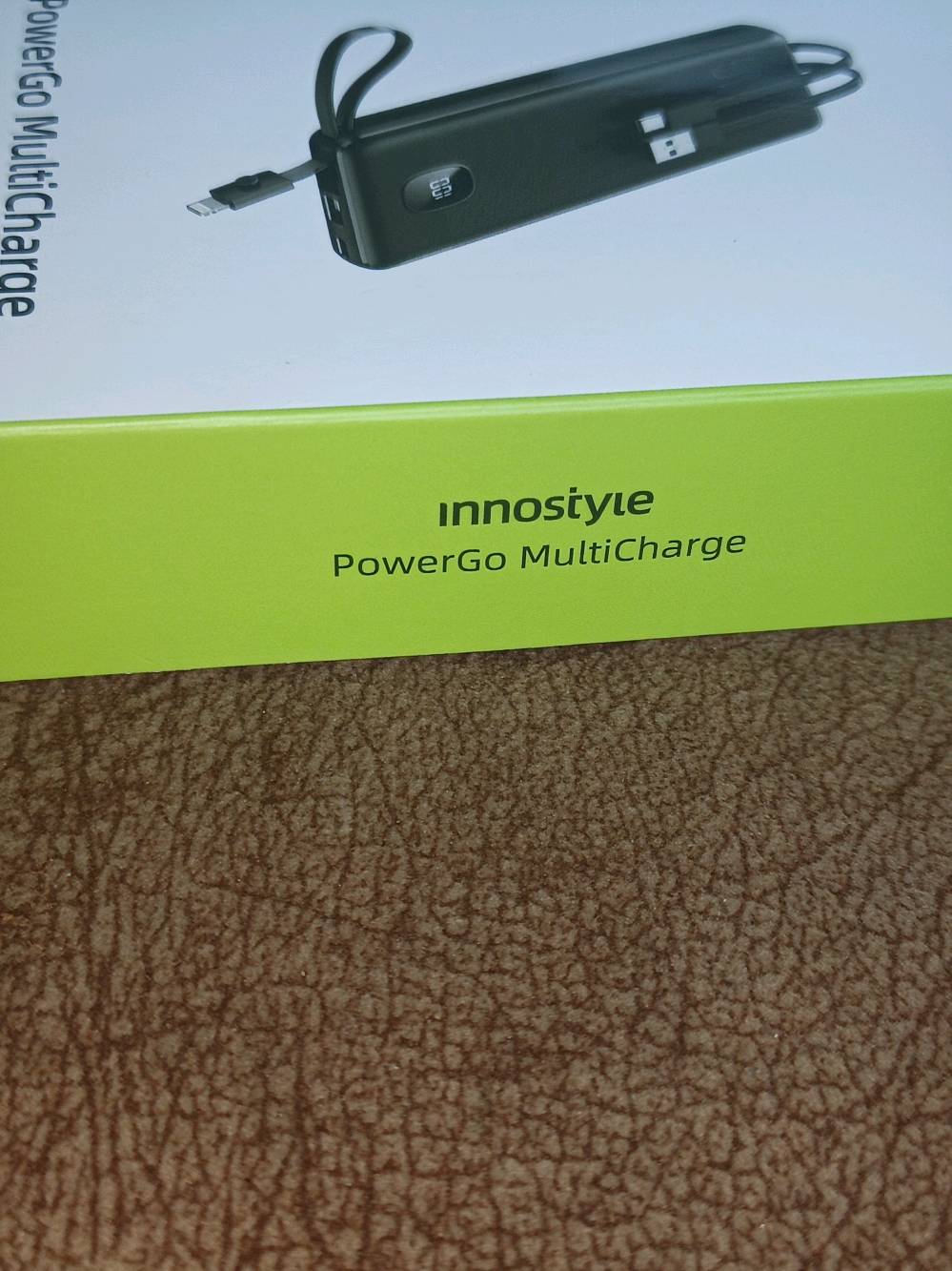 شاحنه باور بنك من نوعيه. powergo multicharge
السعر اثنين 50 وحده 25 هذا رقمي مفتوح ***********.