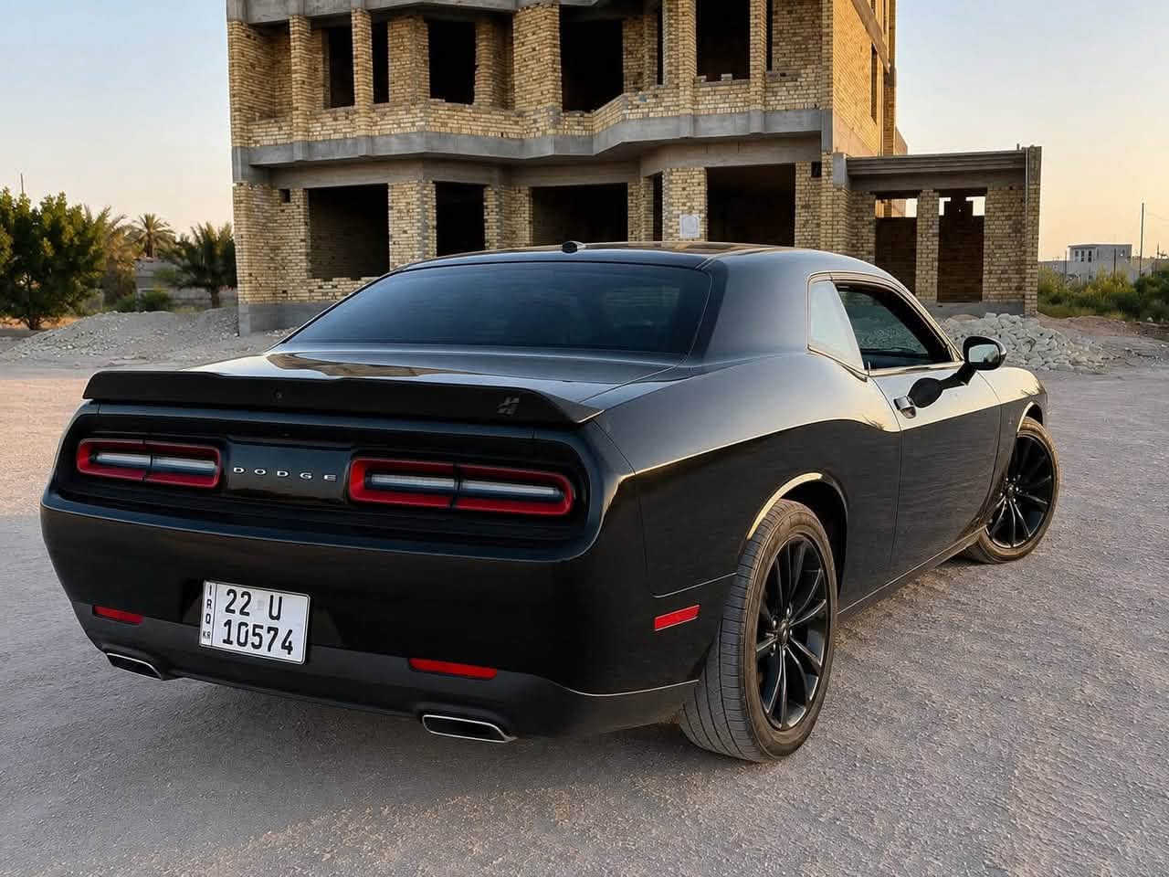 بيع او مراوس جالنجر موديل 2022 فور ويل
فول مواصفات رقم اربيل شرط التحويل
ماشية: 41 فتحة سقف 
كشنات مخمل حضن
كشنات تدفئة تبريد 
تدفئة ستيرن
بصمة تشغيل
شاشة
كاميرا خلفية

مكان السيارة: واسط
*********** متوفر واتساب
