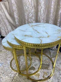 ٣ طبلات • زجاج • صدأ بسيط