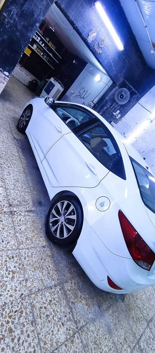 اكسنت ٢٠١٥ • خليجي • مكينة ١٦٠٠