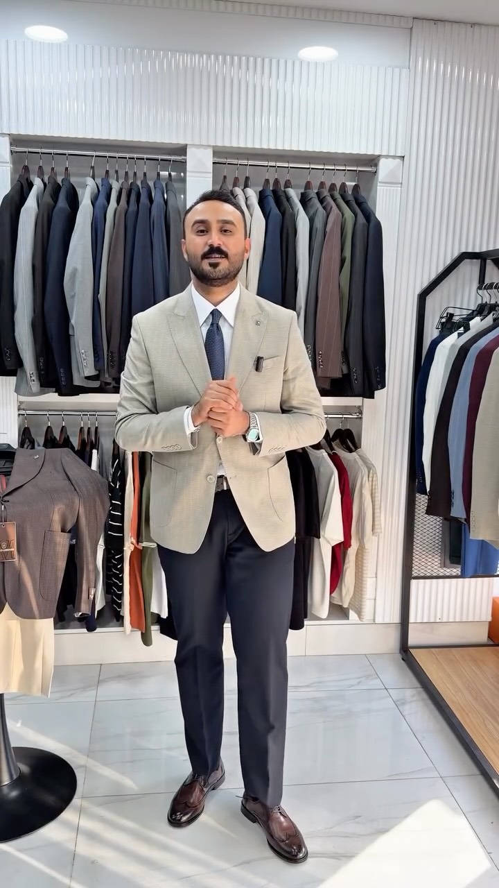 ⁨	⁨	⁨	⁨	⁨	⁨	⁨	⁨	TAHA AL_AYED
NEW COLLECTION 
علق بـ تم لمعرفة السعر 🤎👋🏼
جاكيت صيفي دروب 6 
القياسات من 46  48. 50. 52. 54. 56 
طول البنطرون من ١٠٠ الى ١٠٥ 
القالب روكلر  القياسات تبدي من 30. وتنتهي بـ 40⁩⁩⁩⁩⁩⁩⁩
