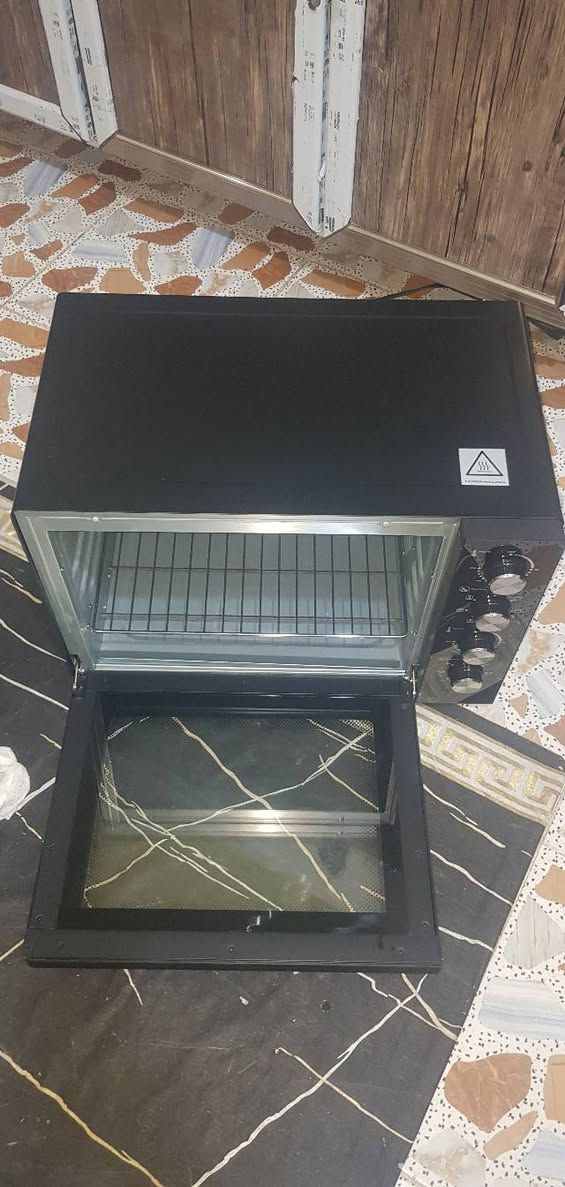 السلام عليكم للبيع وسعر 115الستفسار عل رقم***********
