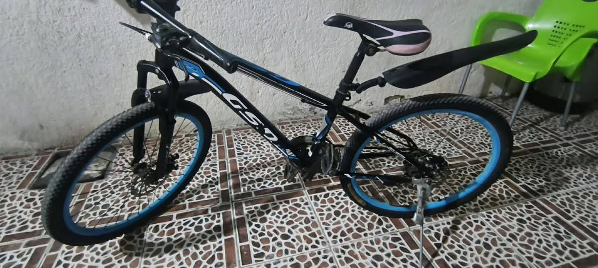 بايسكل جيلي • حجم 24 • نظيف