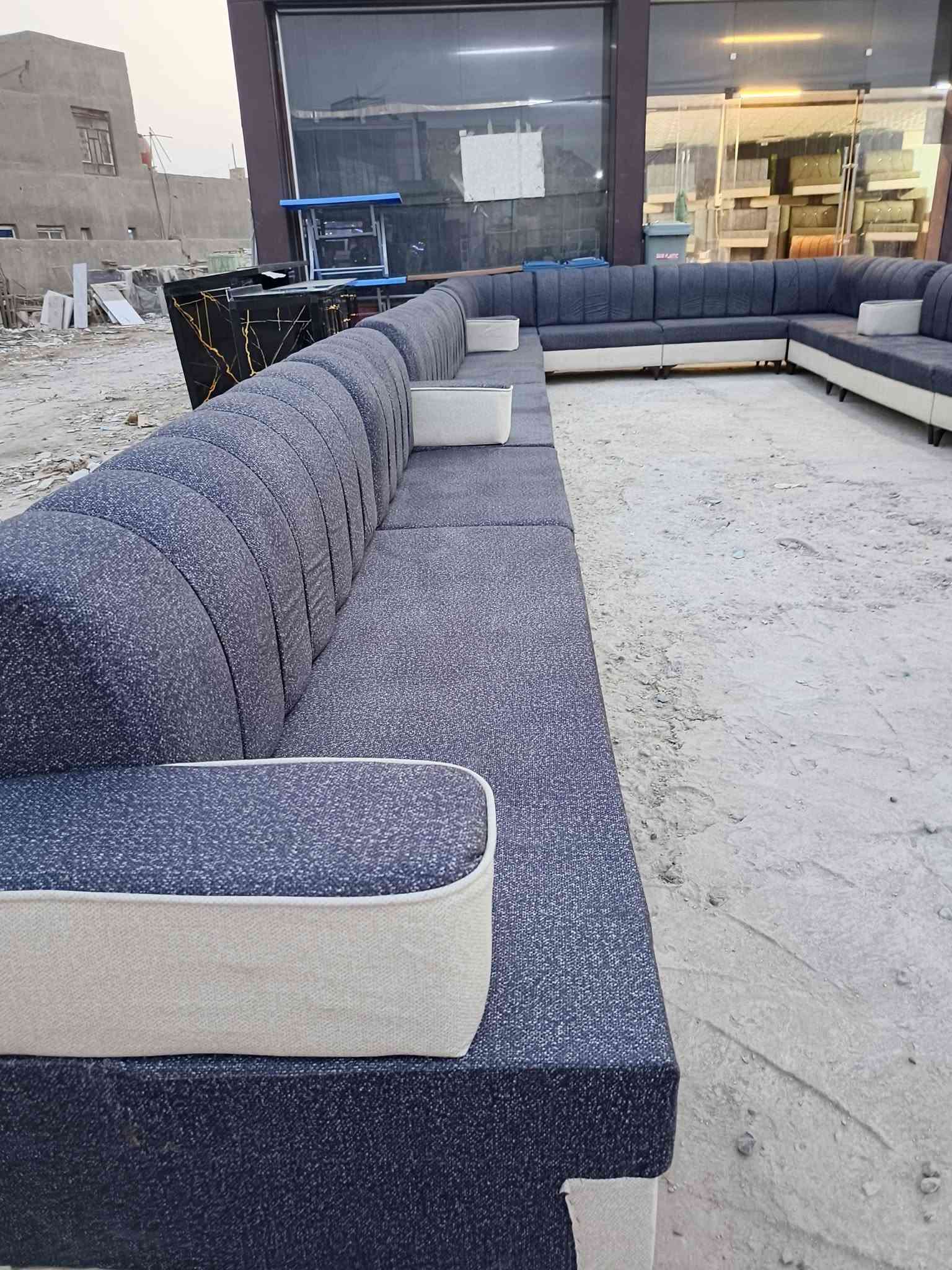 ديوان ٣٣ مقعد • ٢١ متر • الحلة الهاشمية