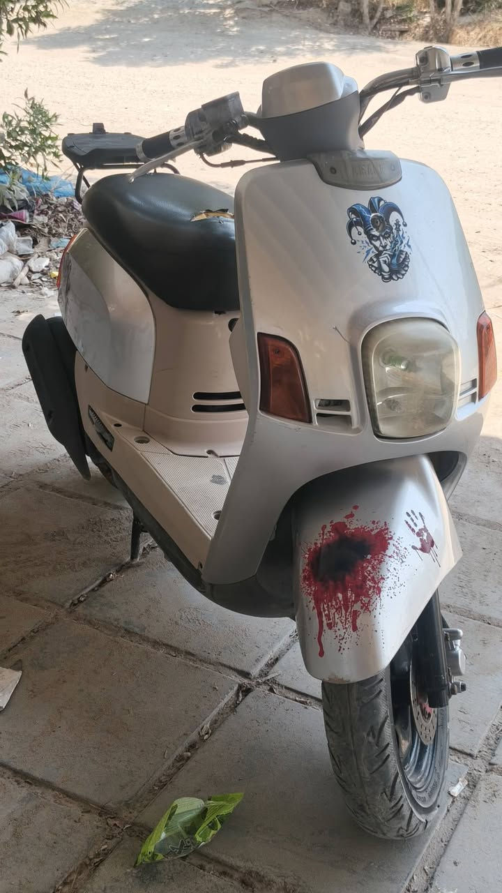 ماكس بوليس نضافه فول جاهزه من كلشي سلف هندر كهربائيات كله شغاله مكينه شرط مامفتوحه أخذه وين متريد
دراجه مال جناي ***********
