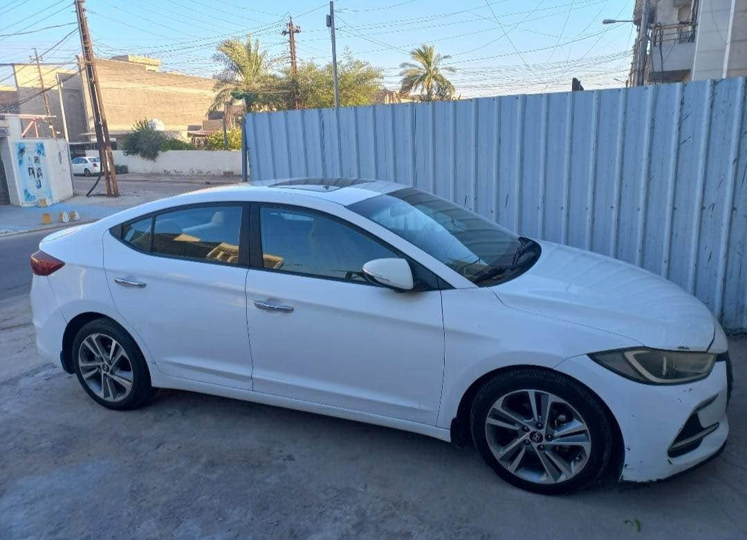 النترا خليجي ٢٠١٩ ماشية ١٥١ الف كيلومتر بيها صبغ بالدوسة وبارد بالباب الخلفي وتقشير جدا بسيط بالصبغ جاهزة من كلشي رقم اربيل باسمي  سنوية إلى  ٢٠٣١ 
السعر 149 وبيها مجال مكاني بغداد *********** بغداد, العراق

