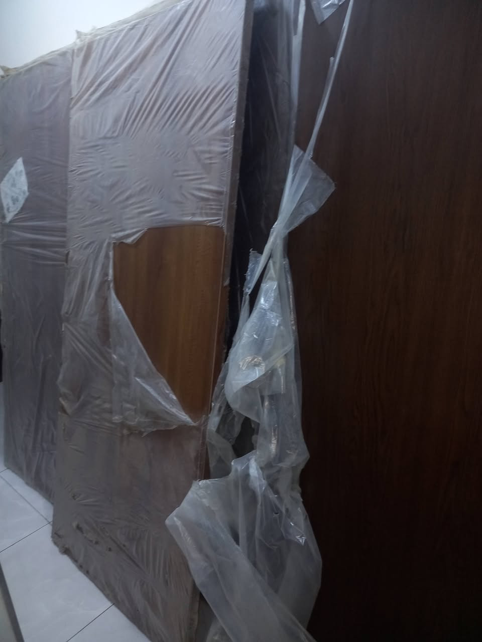 خشب ماليزي • عرض ٩٠ • طول مترين