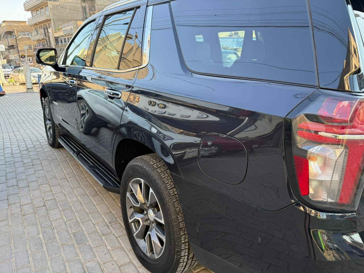 بيع او مراوس تاهو موديل ٢٠٢٣ بأسمي رقم بغداد نوع LT  فول مواصفات عدا الفتحة وارد امريكي حادث سرقة اجزاء  السيارة كفالة عامة من الحادث والصبغ لأنه تم استرجاع وشد أجزاء اصلية كير محرك صدر تبريد إطار بطارية جديد جديد بمعنى الكلمة تراي وسياقة زيرو السعر ٣٨٠ وبي مجال موبايل *********** ملاحظة رقم السيارة مميز
