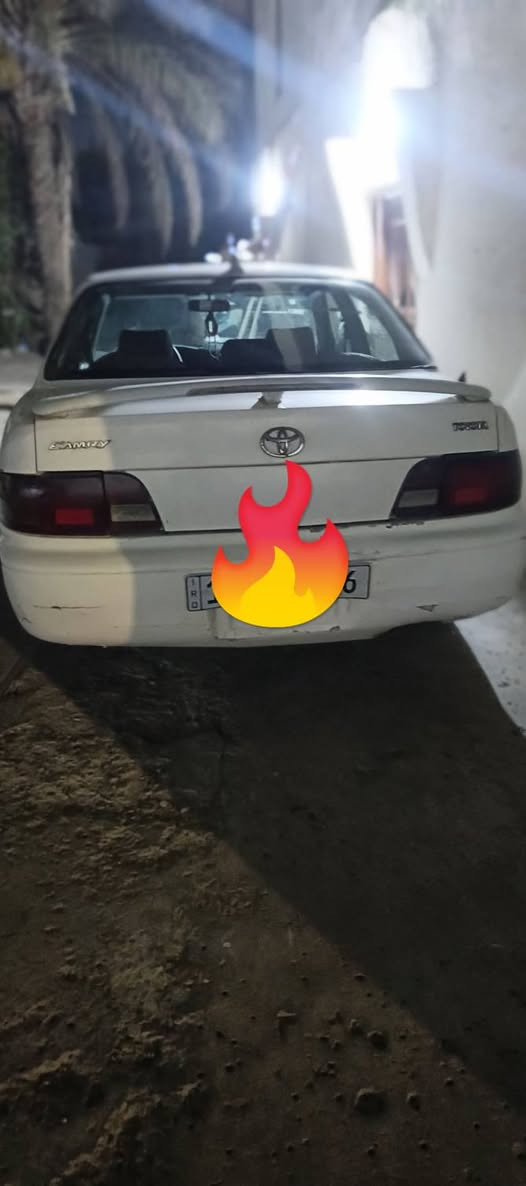 البيع كامري  مديل 97 مكان سياره بلد  ***********
