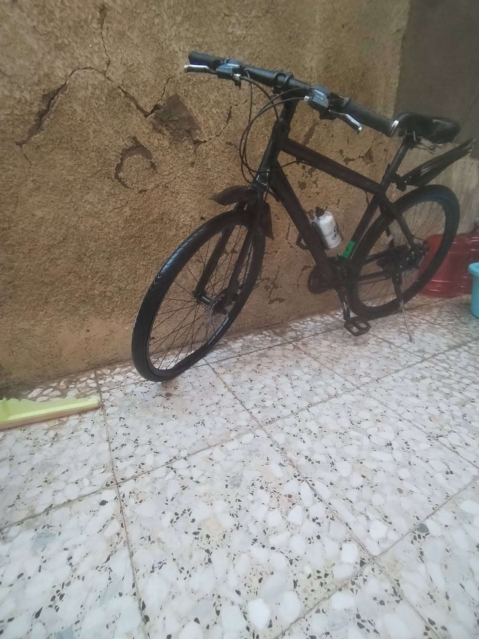 للبيع بايسكل حجم ٢٩ أصلي SHlmAnAسعر 150بي مجال تكدر تتصل وتساب عل
***********
