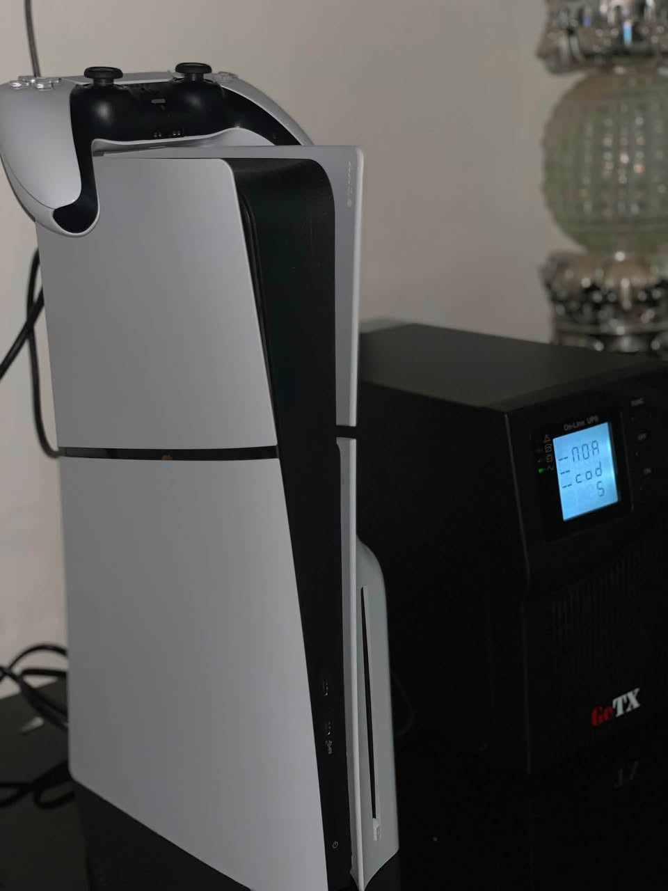 للبيع بلي فايف سلم استخدام شهر ونص
الذاكرة 1TB

جوستك واحد

محلقاته الاصلية موجودة

والكارتونة موجودة

❗️❗️❗️❗️❗️❗️ضمان سنة ونص عطل الكهرباء الخلل المصنعي هارد وير سوفت وير اي خلل استبدال البلي بواحد جديد❗️❗️❗️❗️❗️

ملحقات جانبية

سعر البلي مع الضمان 900 الف 

—————————————————————————-

اوفلاين UPS مگسما 1500-السعر 100 الف ايضاً ضمان على البطاريات شهر واحد

——————————————————————————

UPS اونلاين من شركة GeTX

حجم1KV

رافع فولتية داخلي

يشغل البلي لمدة 45 دقيقة الى 50 دقيقة

السعر 150 الف

—————————————————————————

شاشة العاب من شركة PATRIOT 

تشغل 180Hz

جودة2K

حجم 32

ضمان ثلاث سنوات على الشاشة 

السعر 230 الف

—————————————————————————-

التواصل على الواتساب 

***********

المكان بغداد
