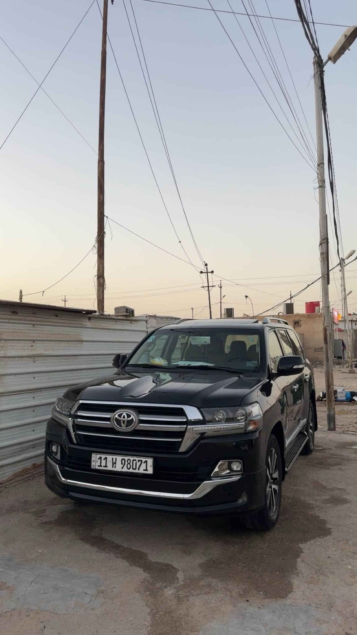 لاندكروز GXR • ٢٠١٩ • رقم بغداد
