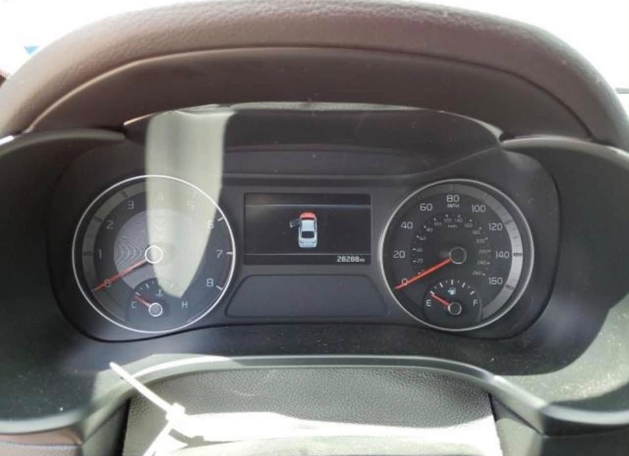 Kia Forte Gt 2024
بدون حادث. بيها مكينه كايمه رياضي - كير عادي مو اوتوماتيك
سياره سعرها جدا مناسب وحلوه 

واصل بغداد مصلح ومكمرك 10,000 دولار 
وبيها مجال للشراي ويدلل 

اي سؤال ***********

نص مكتوب في الصور:
- 64100444