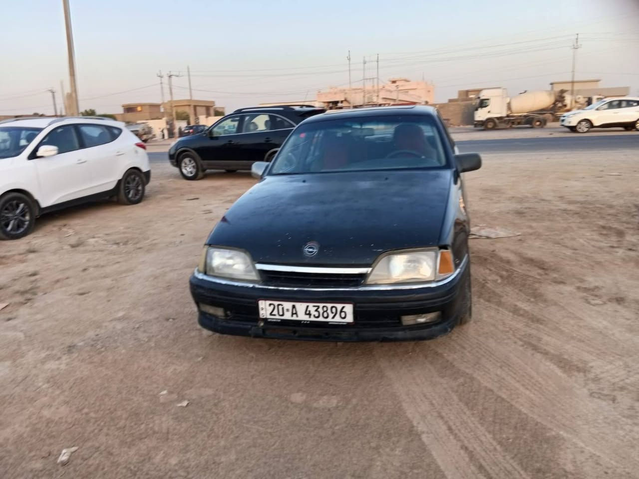 السلام عليكم ورحمه الله وبركاته عندي سياره نوع اوبل اوميكا موديل 93 رقم ديالى انكليزي شرط التحويل سنويه جديده لل 30 كير محرك وصدر شرط سياره بلاديه قطرت صبغ مابيه كير عادي محرك 2000 السعر 23 وبيه مجال قليل وإذا اكو مراوس حسب القناعه مكان السياره ديالى خاص بني سعد أو هذا رقمي بي واتساب ملاحظه ماعندي ماسنجر بس واتساب ***********
